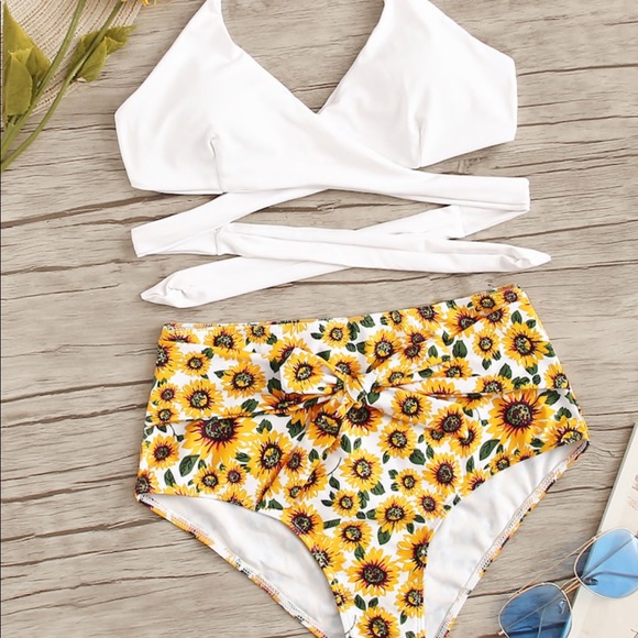 Other - 🌻Sunflower Bikini With Wrap Halter Top